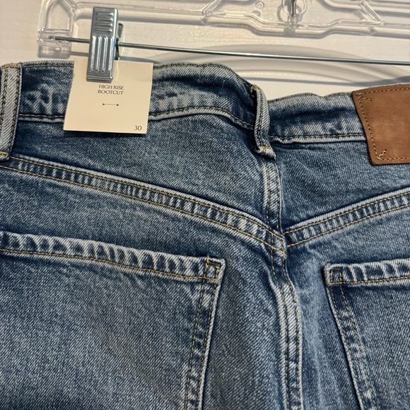 NWT Banana Republic Denim- High Rise Bootcut- Size 30 - Picture 4 of 5